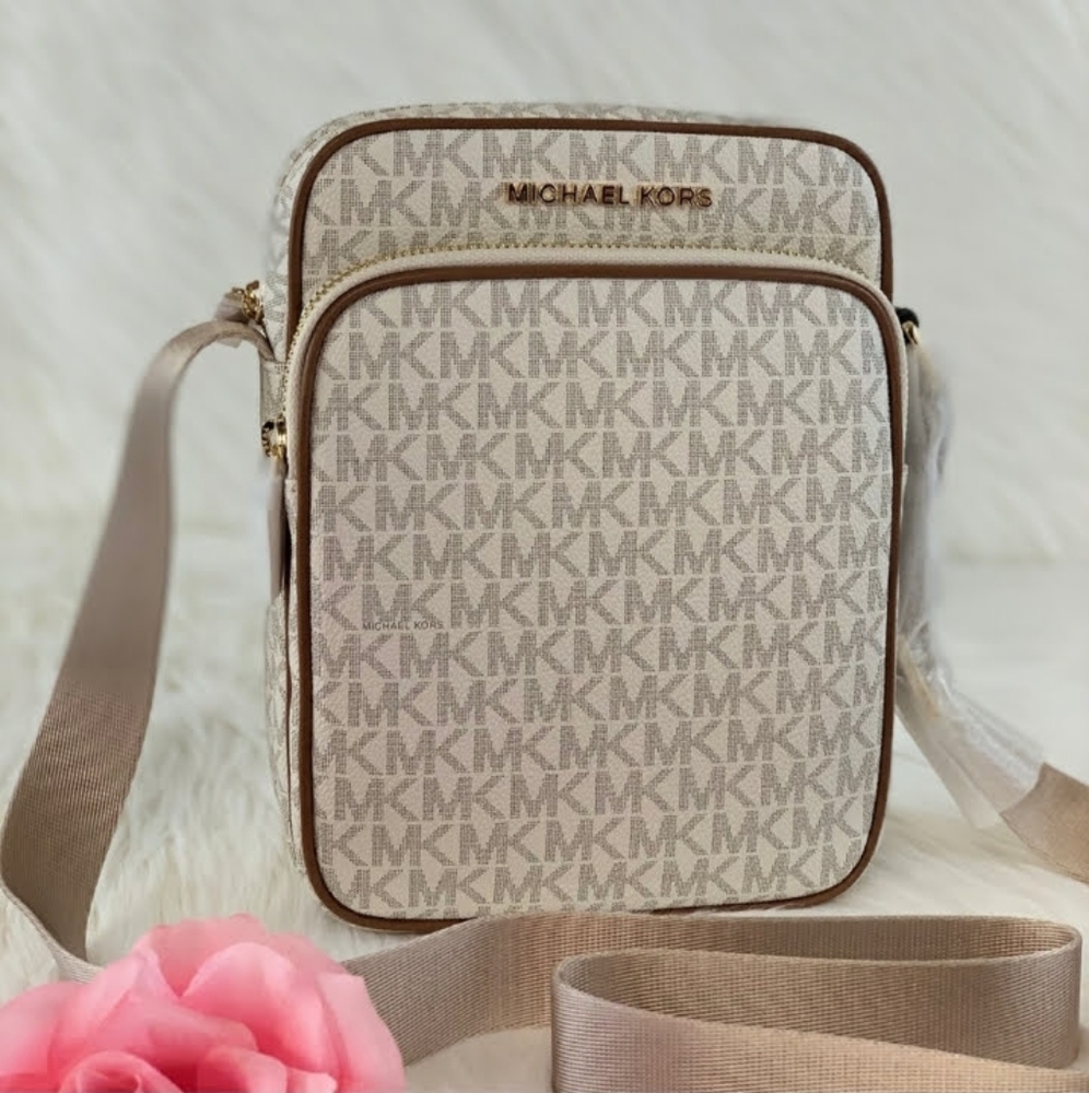 COPY - MICHAEL KORS MD FLIGHT CROSSBODY BAG VANIL…